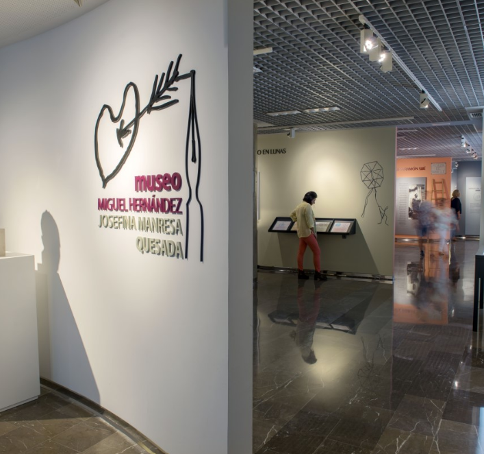 Museo Miguel Hernández - Josefina Manresa