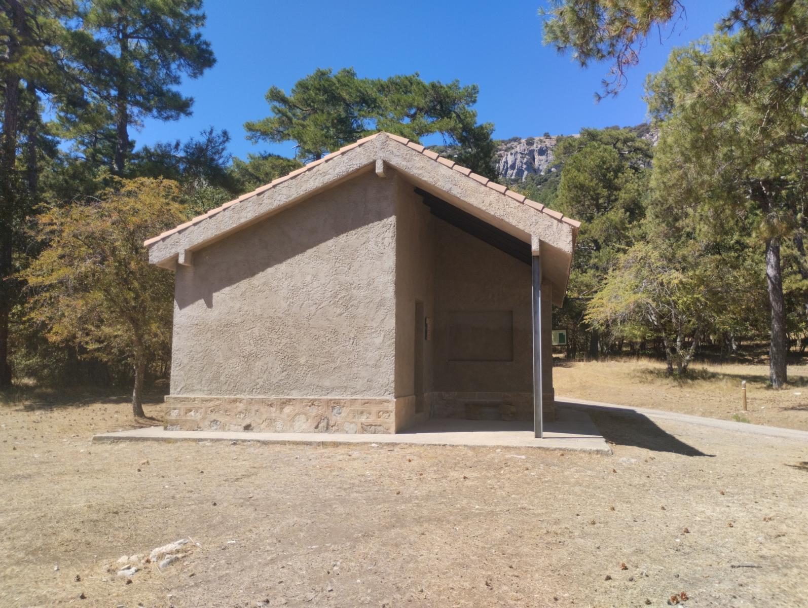 Refugio Casa Forestal “El Campillo”