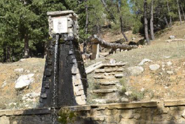 Toma de agua de la Cueva del Peinero
